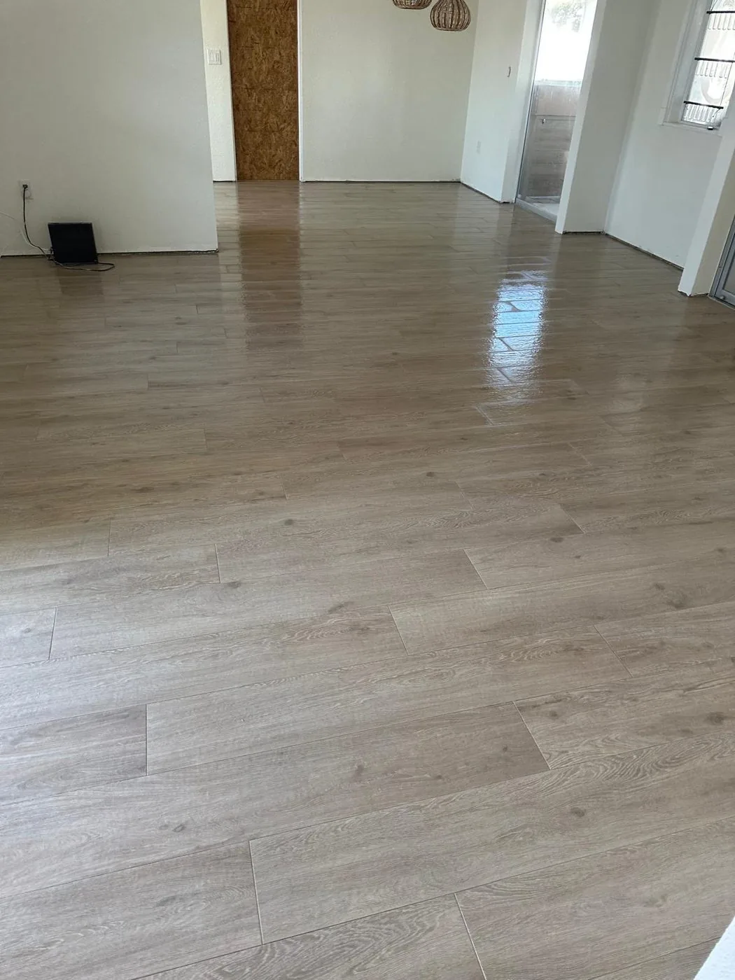 LVP beige open floor plan